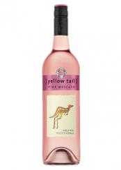 Yellow Tail - Pink Moscato NV (750ml) (750ml)